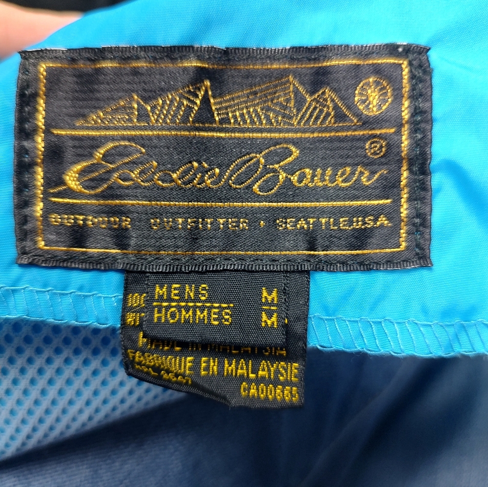 Eddie Bauer Hidden Hood Nylon Medium Blue Windbreaker Jacket! Outdoor Outfitter - Picture 9 of 11
